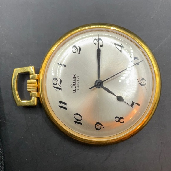 Vintage Le Jour 17 Jewel Pocket Watch Gold Tone - Picture 5 of 6